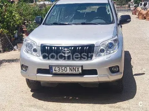 Usado Toyota Land Cruiser 190 CV (139 kW) 2014 Gris / plata SUV