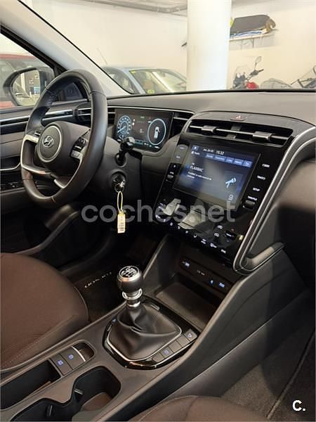 Usado Hyundai Tucson 150 CV (110 kW) 2025 Gris / plata SUV