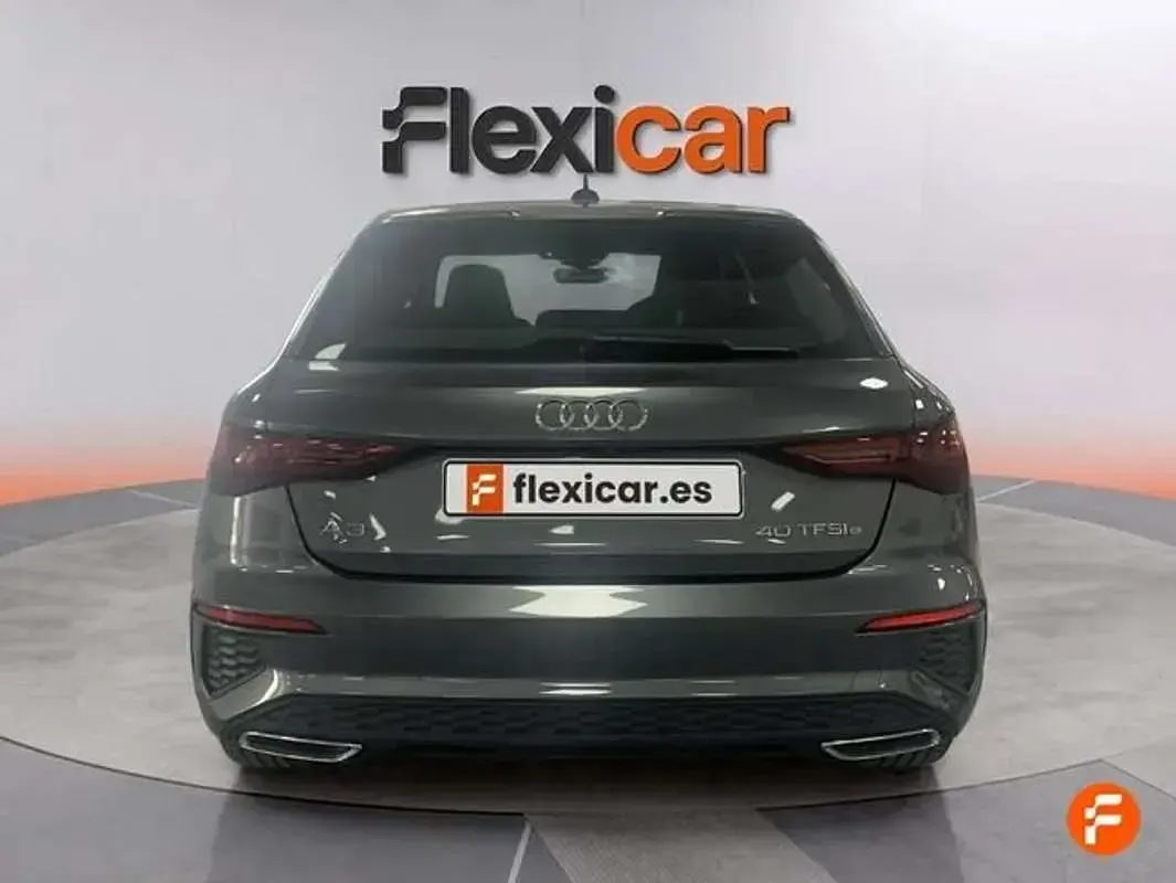 Usado Audi A3 Sportback e-tron Advanced 204 CV (150 kW) 2024 Negro Utilitario