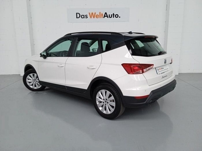 Blanco Usado 2024 Seat Arona Style SUV | 19.600 € (Precio justo) - Imagen 1/4