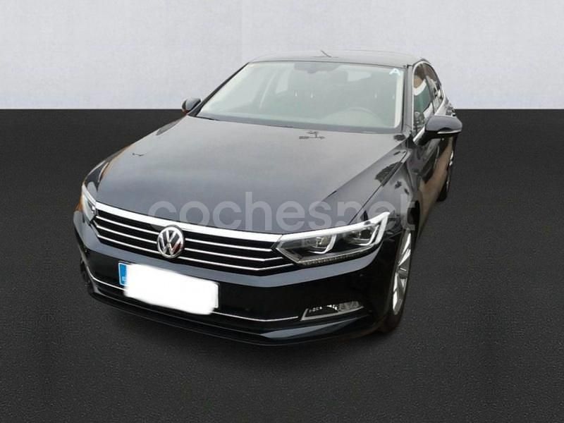 Negro Usado 2018 VW Passat Advance Berlina | 17.300 € (Precio justo) - Imagen 1/4