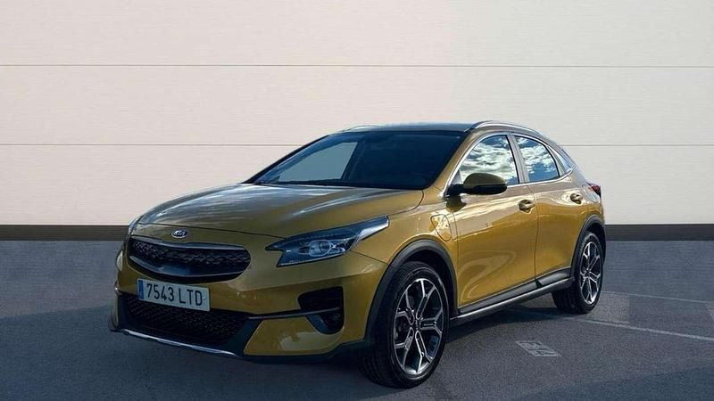 Usado Kia XCeed 143 CV (105 kW) 2021 Amarillo SUV