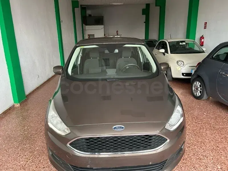 Usado Ford C-MAX Trend 125 CV (91 kW) 2016 Marrón Monovolumen
