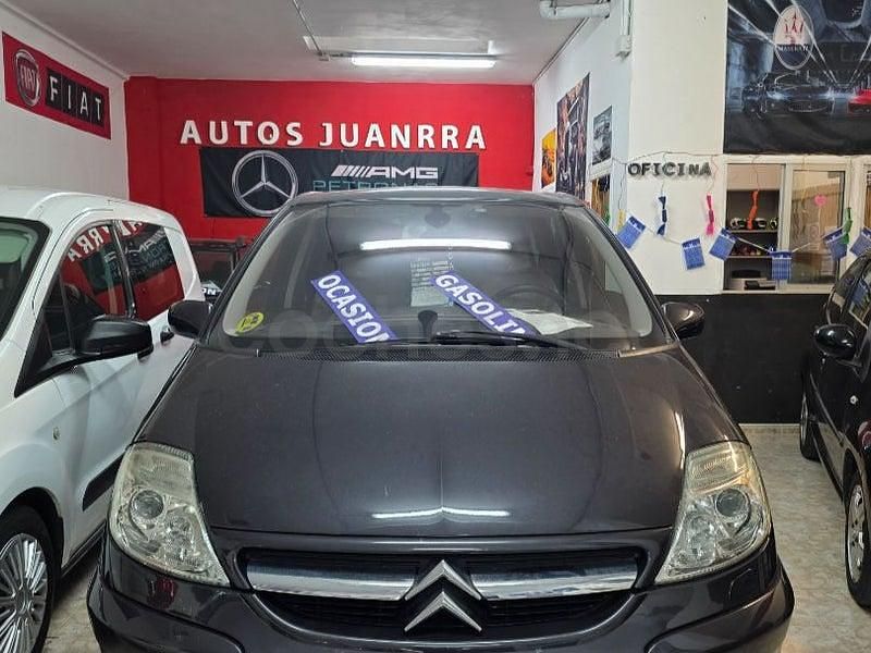 Usado Citroën C8 Exclusive 160 CV (117 kW) 2005 Negro Monovolumen