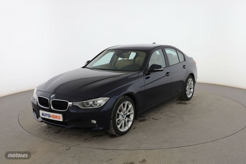 Azul Usado 2014 BMW 318 Sport Line Berlina | 15.899 € (Buen precio) - Imagen 1/3