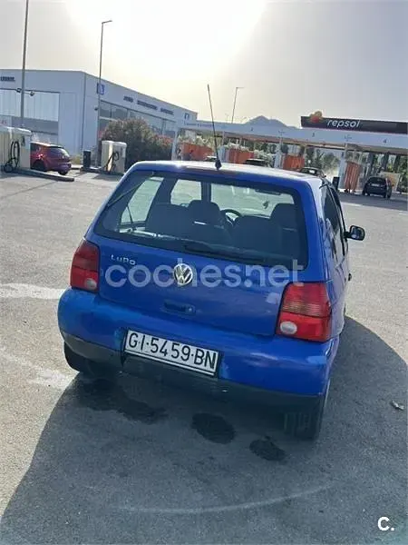 Usado VW Lupo Conceptline 50 CV (36 kW) 1999 Azul Utilitario