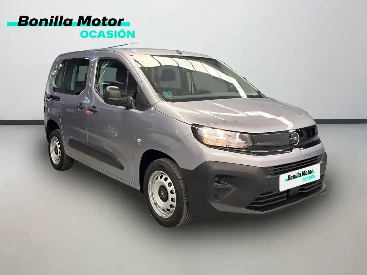 Usado Opel Combo Edition 100 CV (73 kW) 2025 Otro Monovolumen