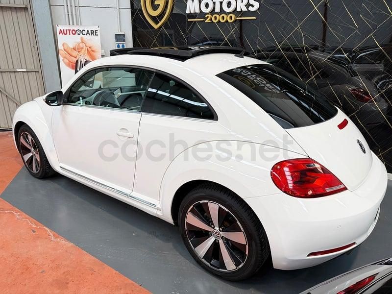 Begagnad VW Beetle Edition 105 HK (77 kW) 2013 Vit Halvkombi