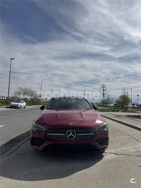 Usado Mercedes CLA220 190 CV (139 kW) 2023 Rojo Berlina