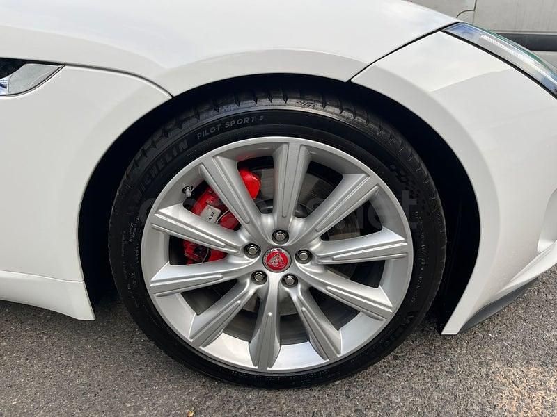 Usado Jaguar F-Type 380 CV (279 kW) 2016 Blanco Coupe