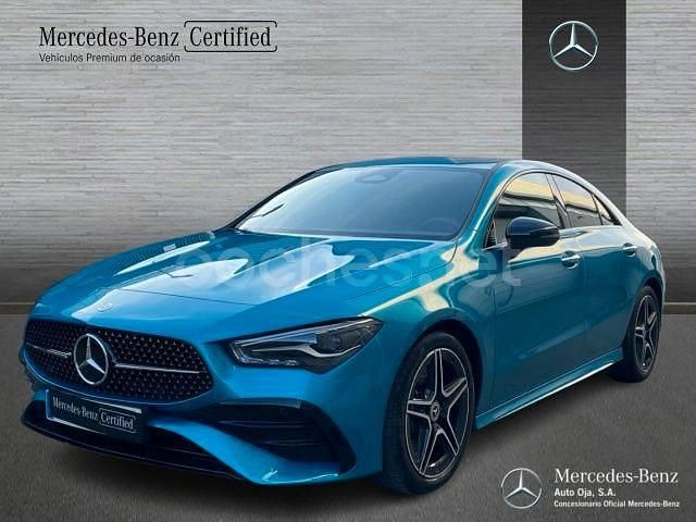 Azul Usado 2025 Mercedes CLA220 AMG line Berlina | 38.900 € (Super precio) - Imagen 1/4