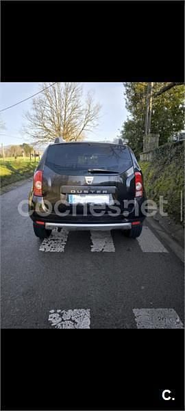 Usado Dacia Duster Lauréate 107 CV (78 kW) 2011 Negro SUV