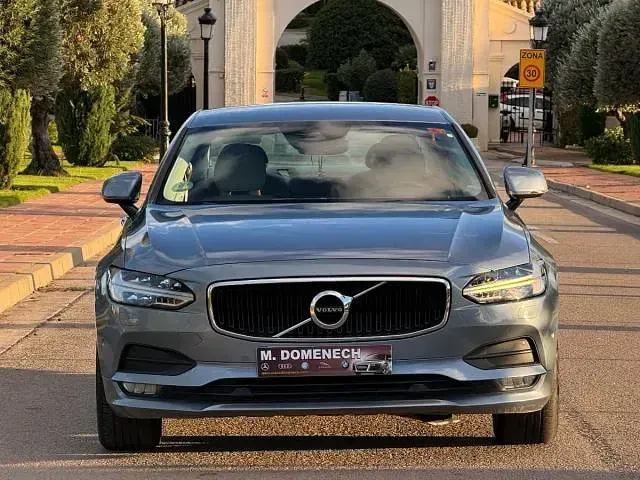 Usado Volvo S90 Business Edition 150 CV (110 kW) 2017 Blanco Berlina