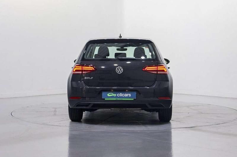 Usado VW Golf VII 116 CV (85 kW) 2019 Gris Utilitario