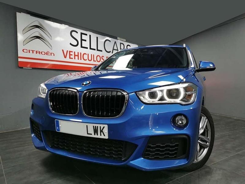 Usado BMW X1 140 HP (102 kW) 2018 Azul SUV