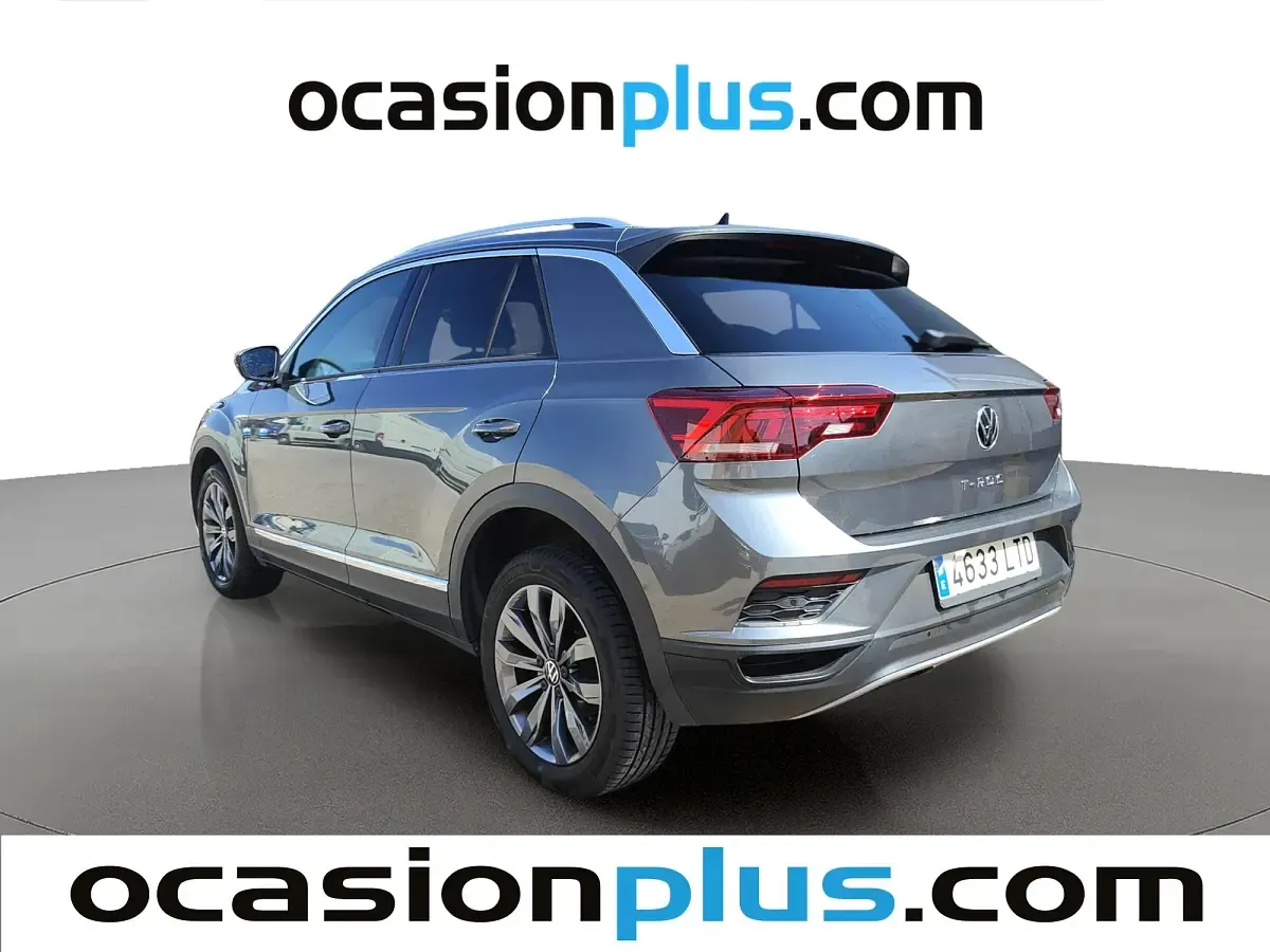 Usado VW T-Roc Sportline 150 CV (110 kW) 2021 Gris SUV