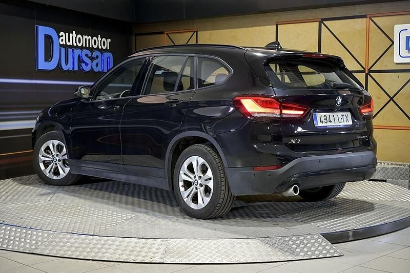 Usado BMW X1 Comfort Edition 220 CV (161 kW) 2021 Negro SUV