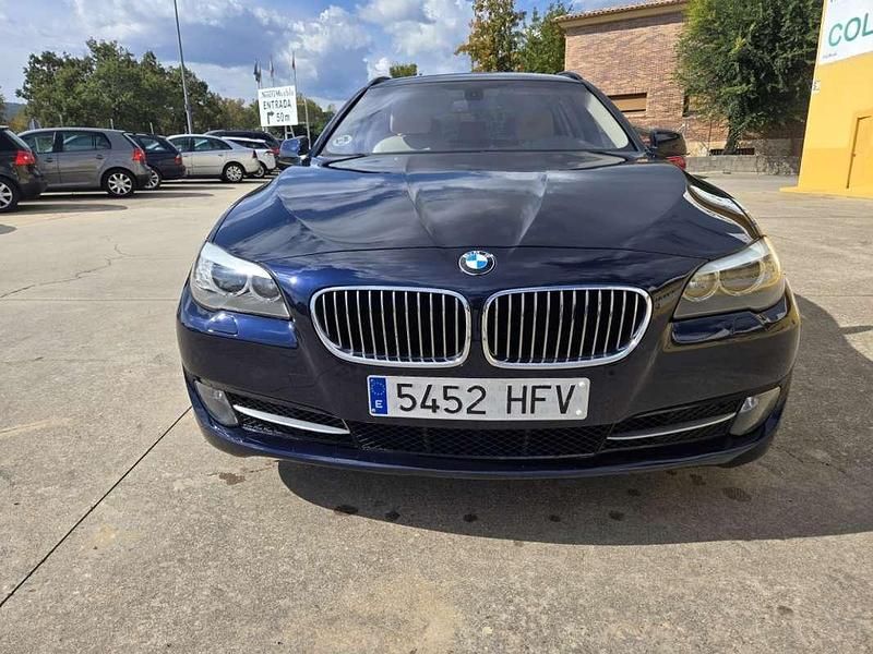 Usado BMW 520 184 CV (135 kW) 2011 Azul Familiar