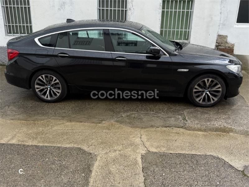 Negro Usado 2010 BMW 535 Gran Turismo Berlina | 20.000 € - Imagen 1/3