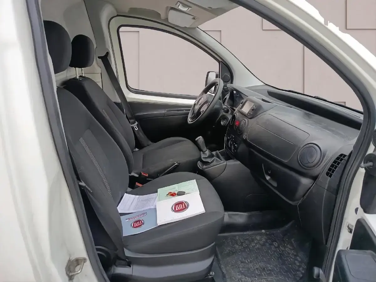 Usado Fiat Fiorino 80 CV (58 kW) 2019 Blanco Monovolumen