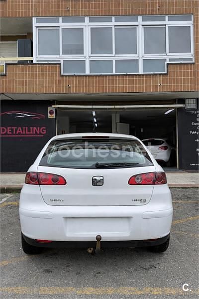 Usado Seat Ibiza Reference 64 CV (47 kW) 2005 Blanco Utilitario