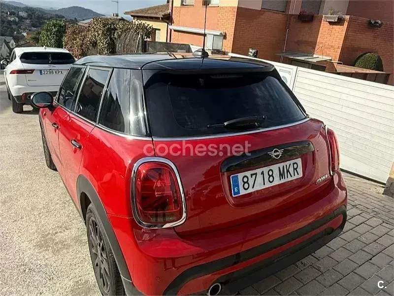 Usado Mini Cooper 156 CV (114 kW) 2023 Rojo Utilitario