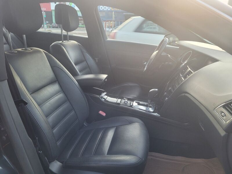 Usado Renault Latitude Initiale 240 CV (176 kW) 2013 Gris Berlina