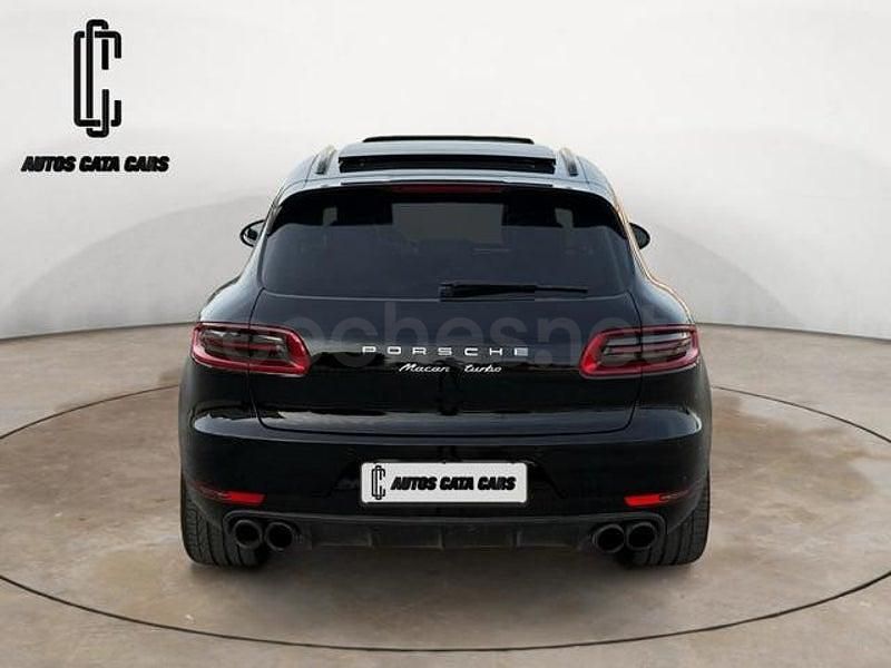 Usado Porsche Macan Turbo Performance Package 440 CV (323 kW) 2017 Negro SUV