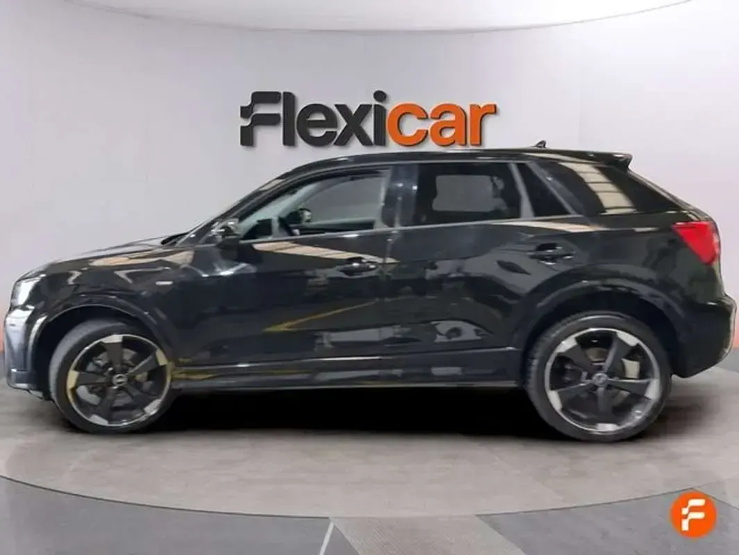 Usado Audi Q2 150 CV (110 kW) 2022 Azul SUV