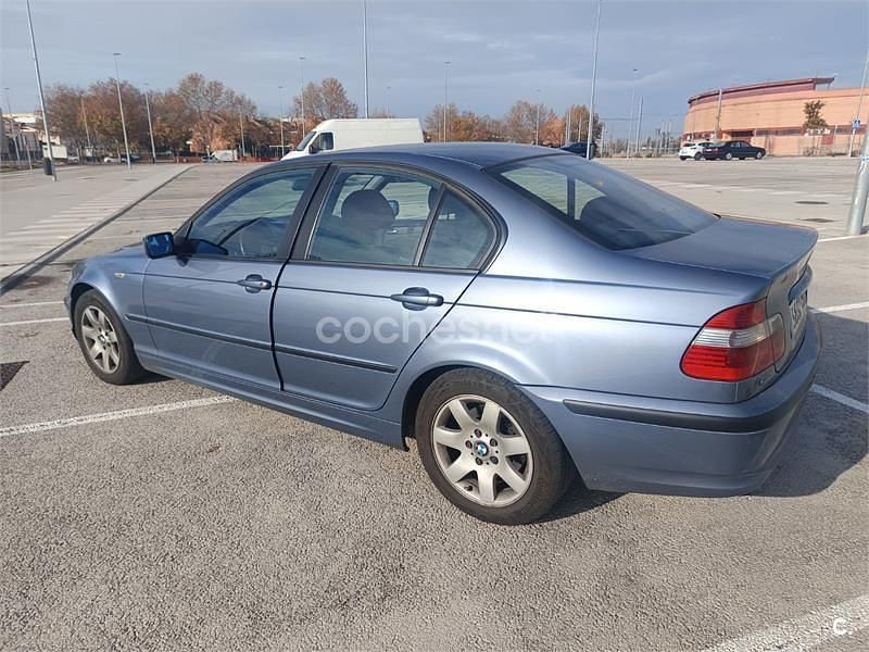 Usado BMW 320 136 CV (100 kW) 2002 Azul Berlina