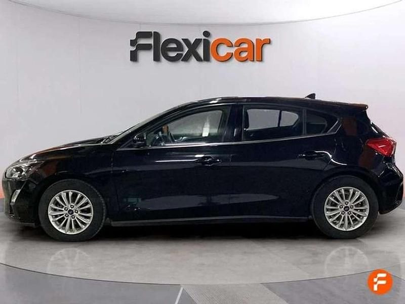 Usado Ford Focus Active 120 CV (88 kW) 2020 Negro Utilitario