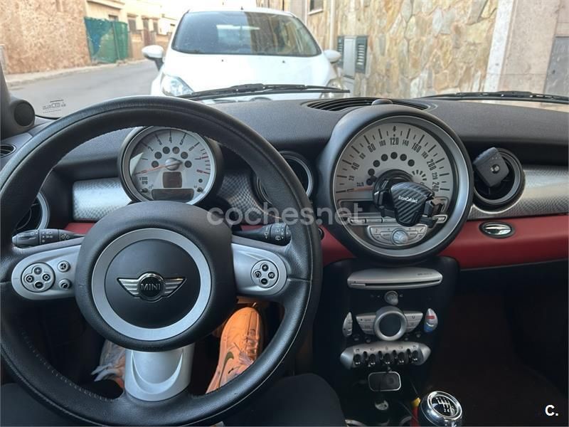Usado Mini Cooper S 175 CV (128 kW) 2007 Rojo Utilitario