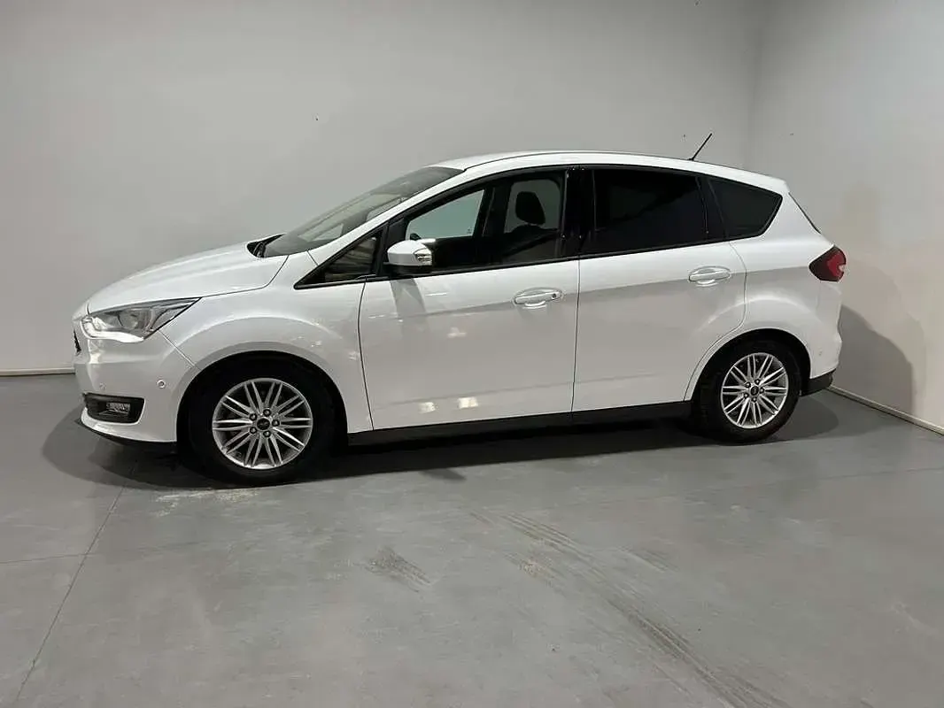 Usado Ford C-MAX Trend+ 120 CV (88 kW) 2017 Blanco Monovolumen