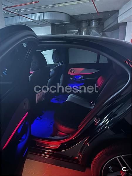 Usado Mercedes E300 306 CV (225 kW) 2020 Negro Berlina