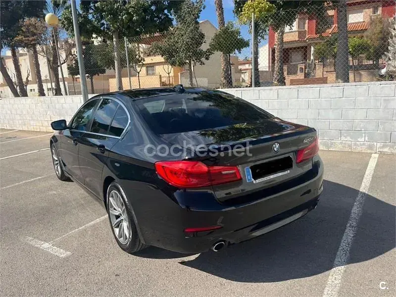 Używany BMW 520 Efficient Dynamics 190 KM (139 kW) 2017 Czarny Sedan/Limuzyna