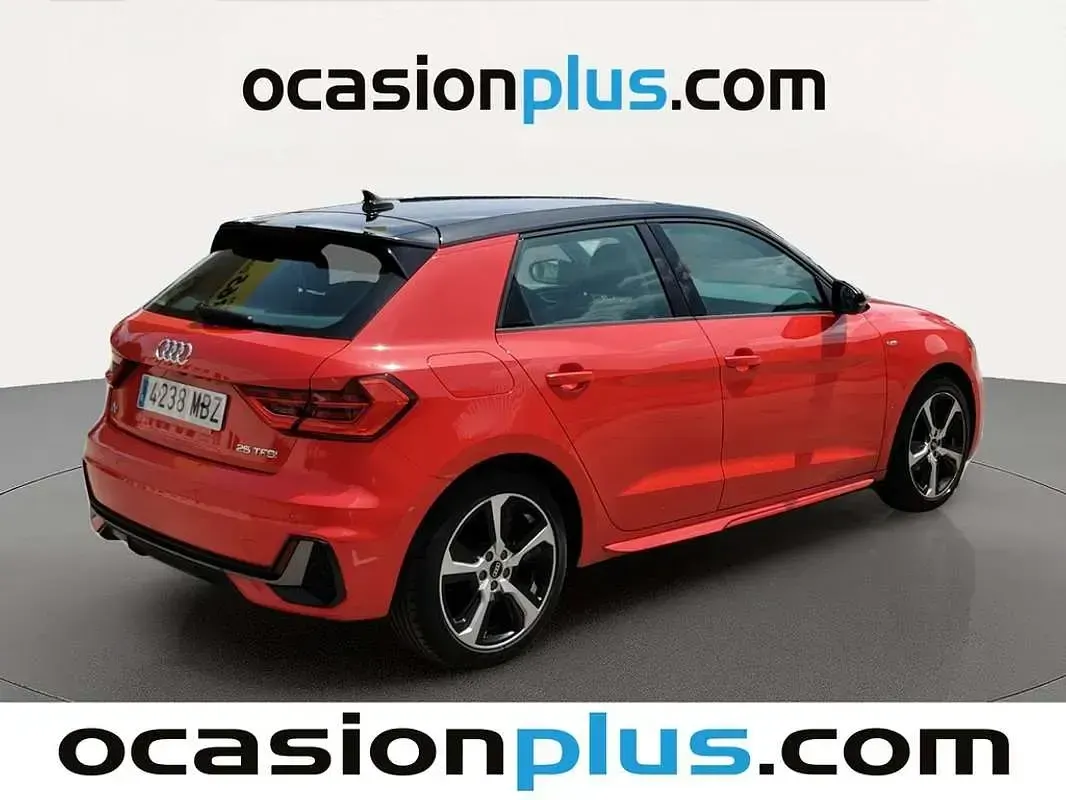 Usado Audi A1 Sportback S-Line 95 CV (69 kW) 2022 Rojo Utilitario
