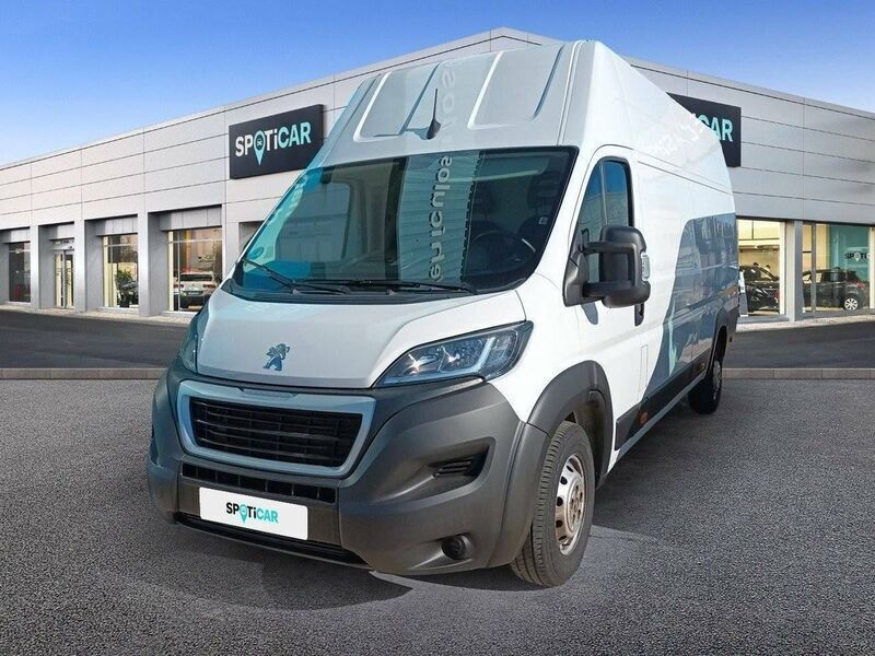 Blanco Usado 2022 Peugeot Boxer S Van | 22.990 € (Un poco caro) - Imagen 1/4