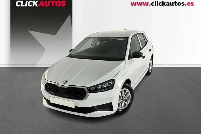 Plata Usado 2025 Skoda Fabia Essence | 14.050 € (Buen precio) - Imagen 1/4