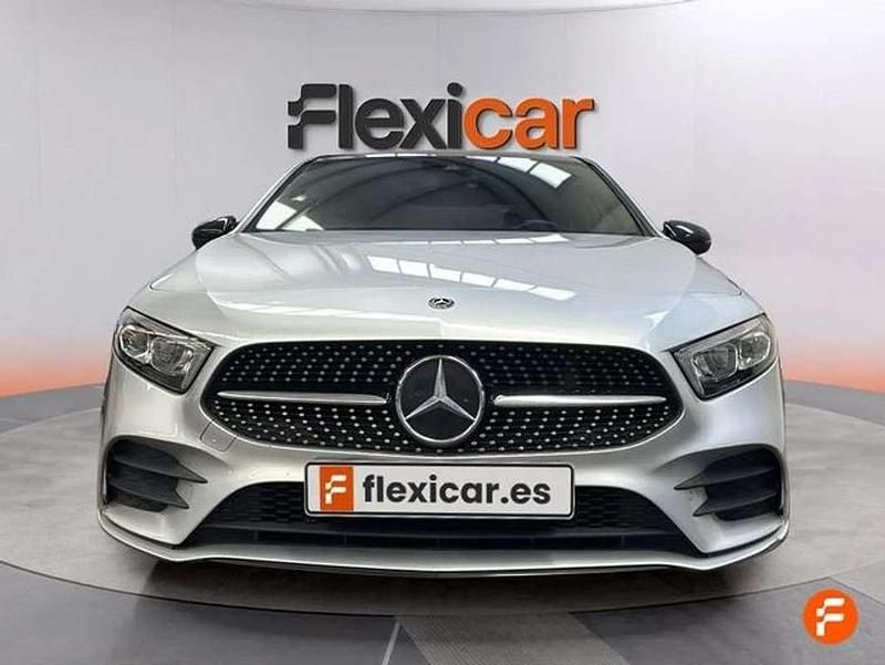 Usado Mercedes A200 163 CV (119 kW) 2020 Gris Berlina