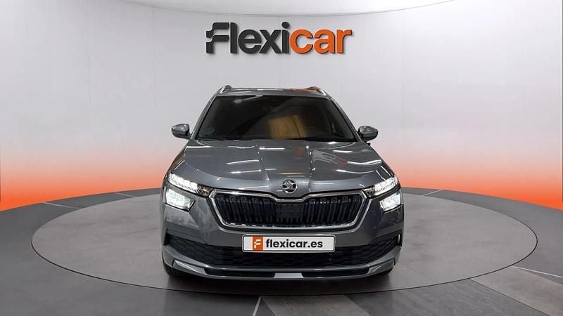 Usado Skoda Kamiq Active 111 CV (81 kW) 2022 Gris SUV