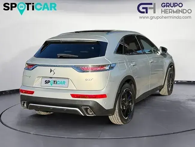Usado DS Automobiles DS7 Crossback Grand Chic 300 CV (220 kW) 2021 Gris SUV