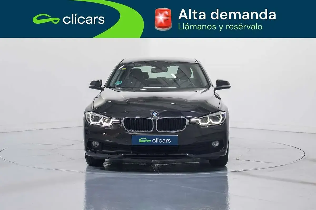 Usado BMW 320 Efficient Dynamics 163 CV (119 kW) 2016 Gris Berlina