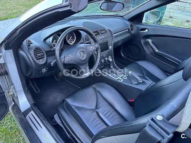 Usado Mercedes SLK200 163 CV (119 kW) 2008 Beige Descapotable