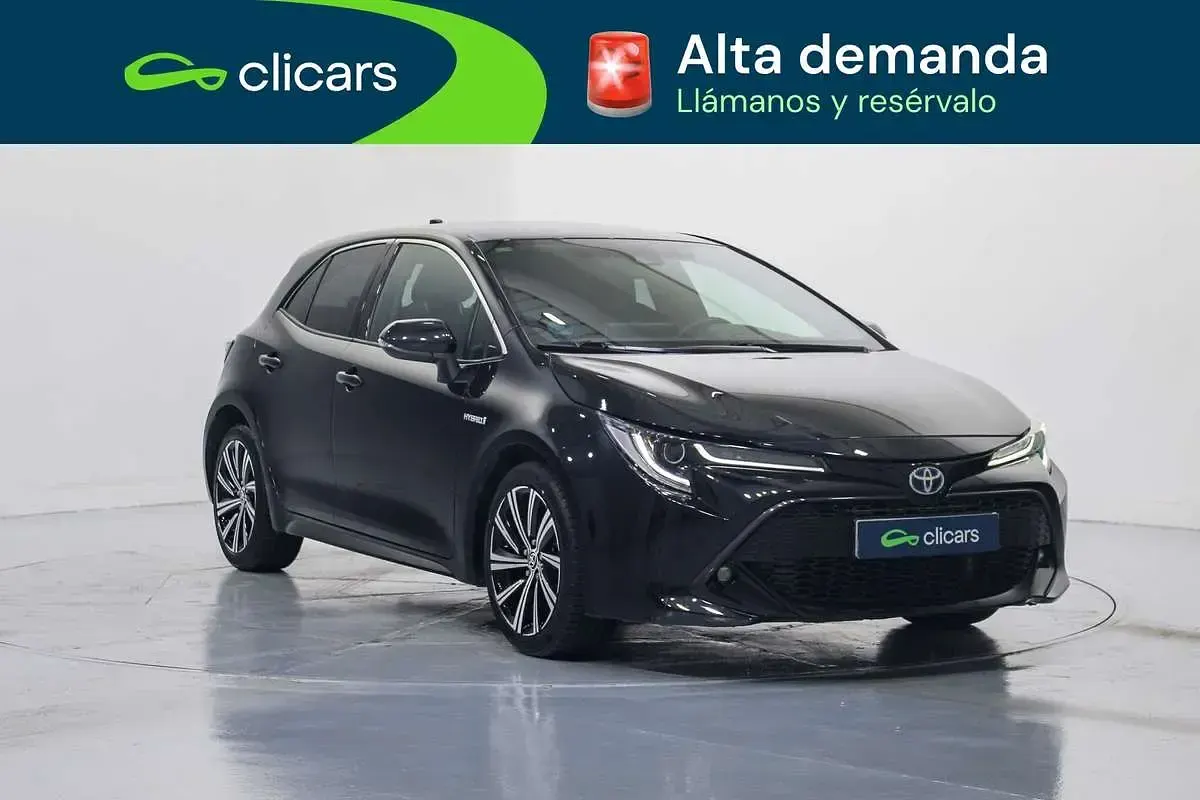 Usado Toyota Corolla Style 98 CV (72 kW) 2022 Negro Berlina
