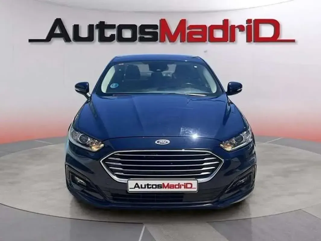 Usado Ford Mondeo Trend 188 CV (138 kW) 2021 Azul Berlina