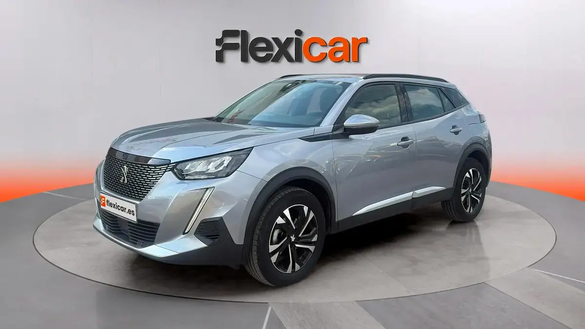 Usado Peugeot 2008 Allure 131 CV (96 kW) 2020 Gris SUV