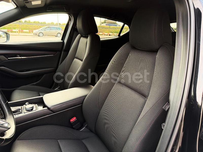 Usado Mazda 3 Homura-Line 122 CV (89 kW) 2022 Negro Berlina