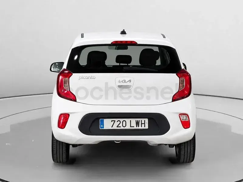 Usado Kia Picanto Comfort 67 CV (49 kW) 2022 Blanco Utilitario