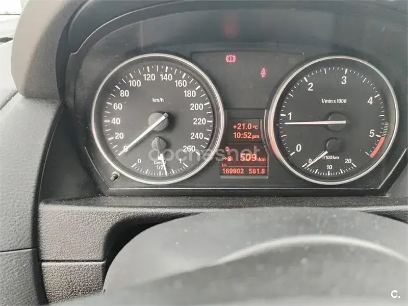 Usado BMW X1 143 CV (105 kW) 2010 Negro SUV