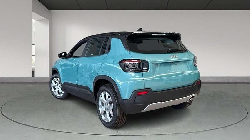 Nuevo Jeep Avenger Altitude 101 CV (74 kW) 2025 Verde SUV